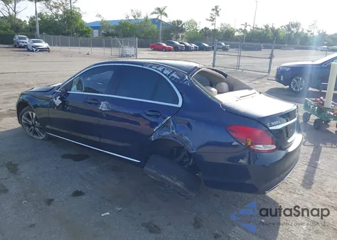 2016 Mercedes-Benz C 300 4Matic/Luxury 4Matic/Sport 4Matic from USA, damaged, VIN 55SWF4KB5GU133443